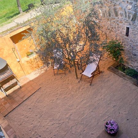 Monells - Casa Rural - Can Felip Exterior foto