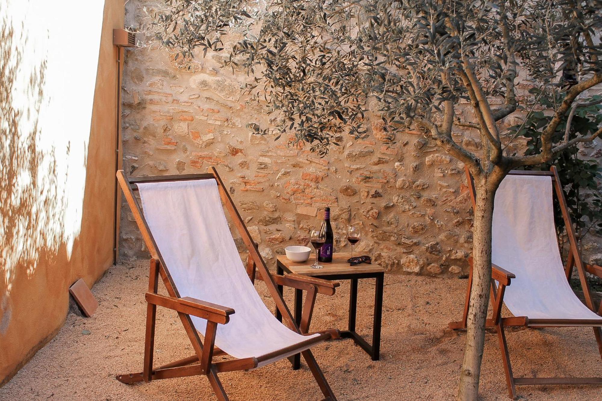 Monells - Casa Rural - Can Felip Exterior foto