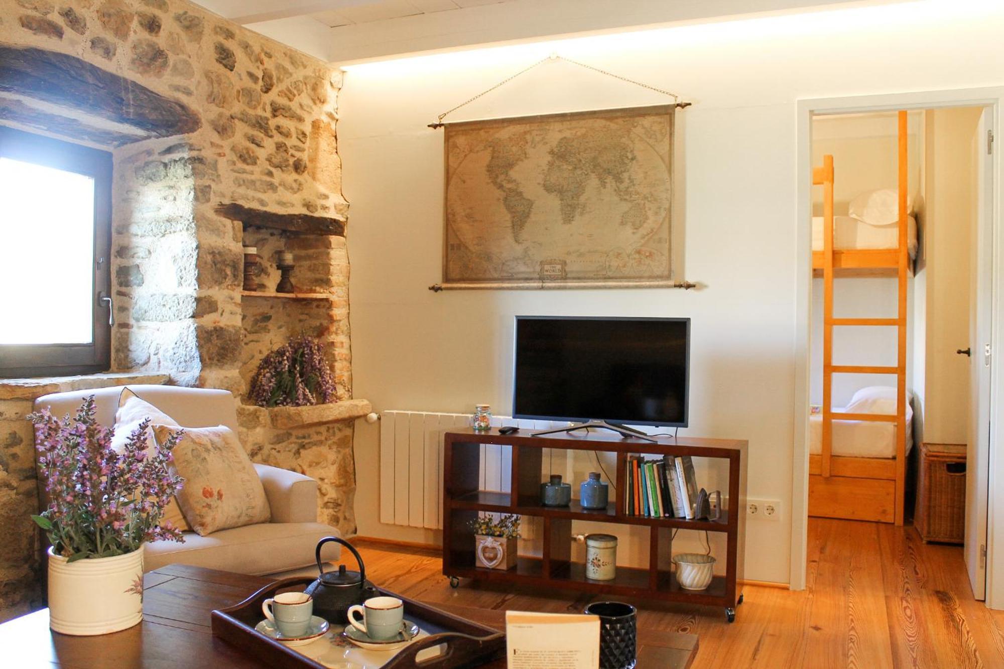 Monells - Casa Rural - Can Felip Exterior foto