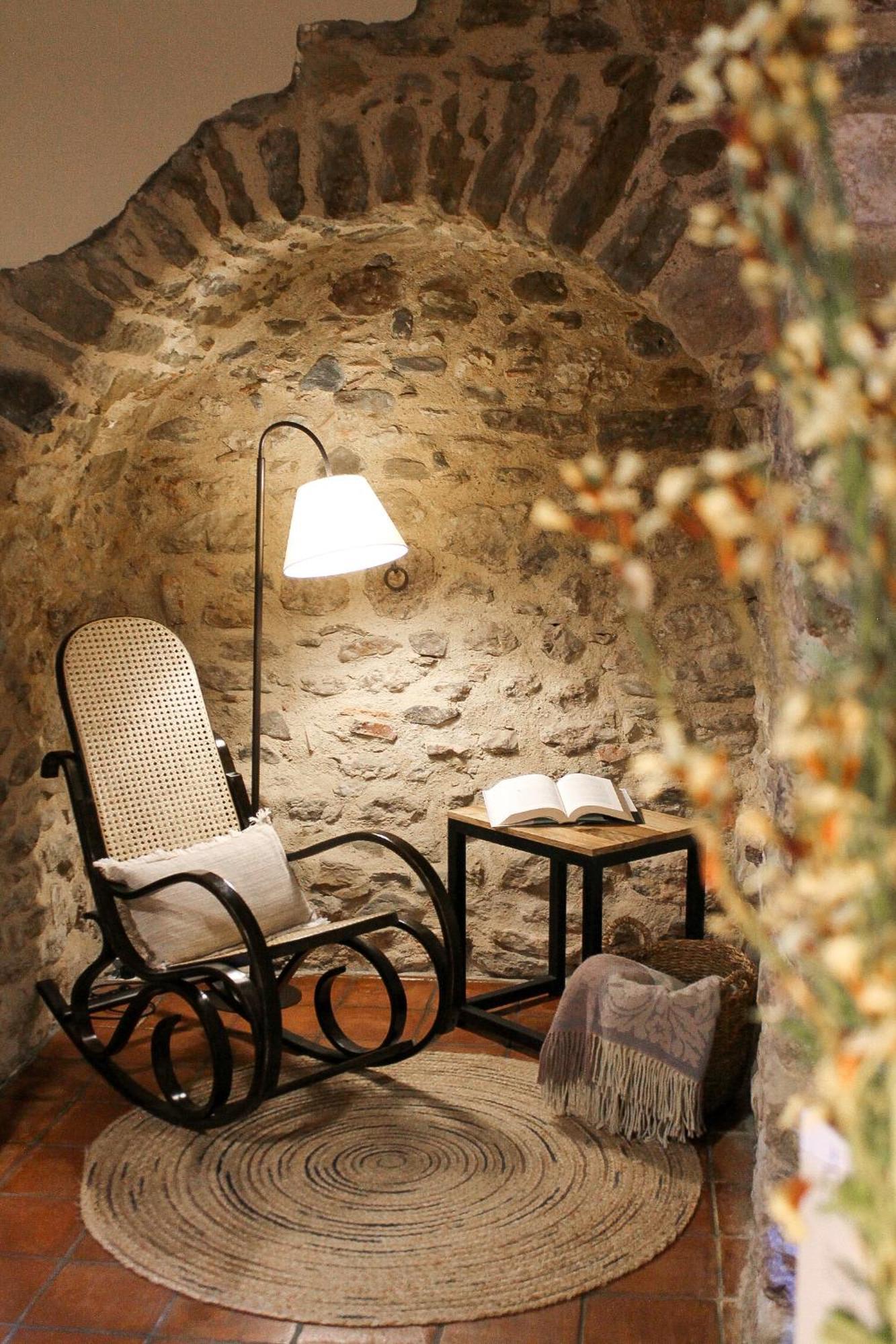 Monells - Casa Rural - Can Felip Exterior foto